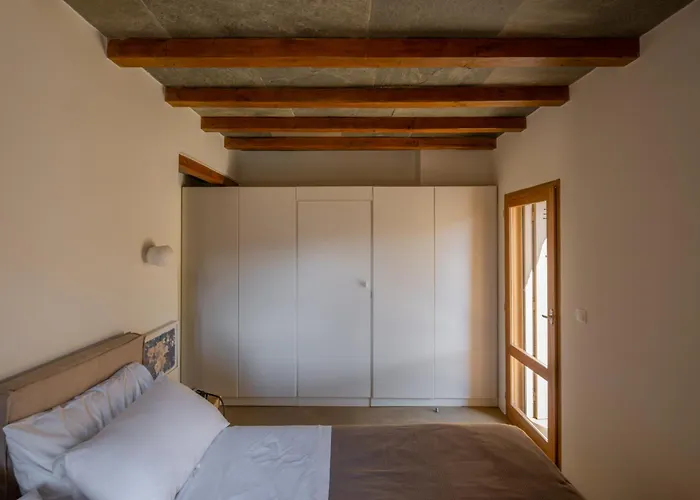 Avdos\' olive house